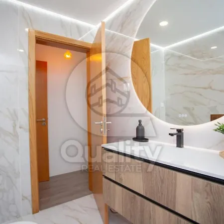 Private Pool Luxury * בריירו