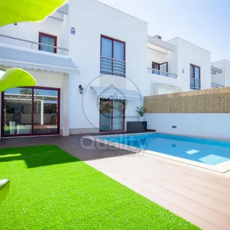 Private Pool Luxury * בריירו